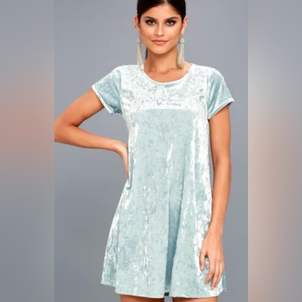 Bimini Bay medium light blue crushed velvet mini dress